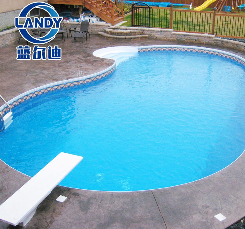 Good Reasons To Use A Pool Cleaning Service