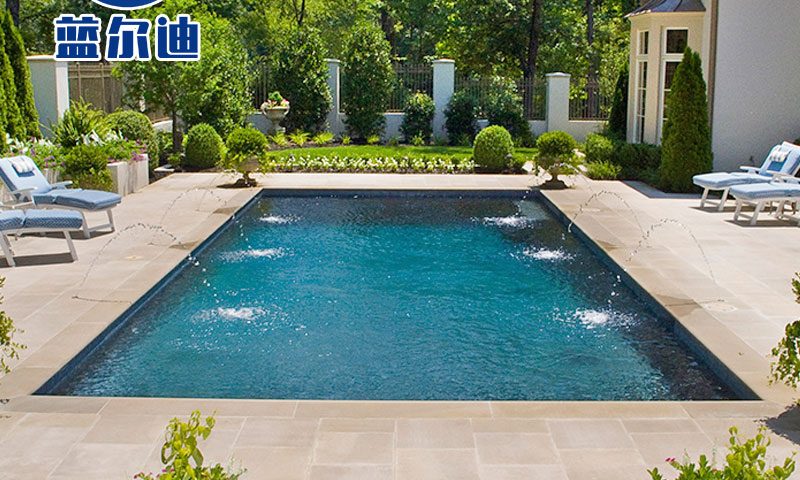3 Ways to Prevent Damage of Your Swimming Pool During Winter